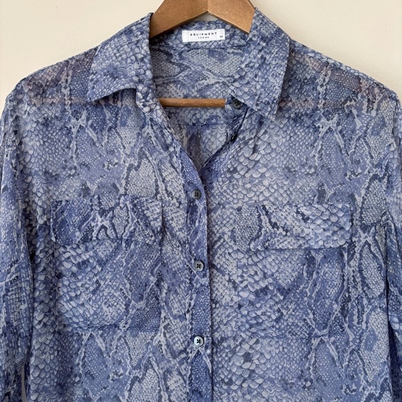 Equipment Snake Print Silk Shirt XS Blue Button Front - Picture 3 of 9